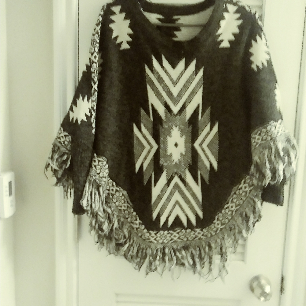 Pull over sweater